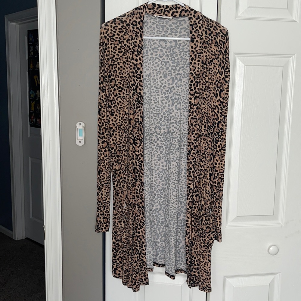 XL leopard cardigan